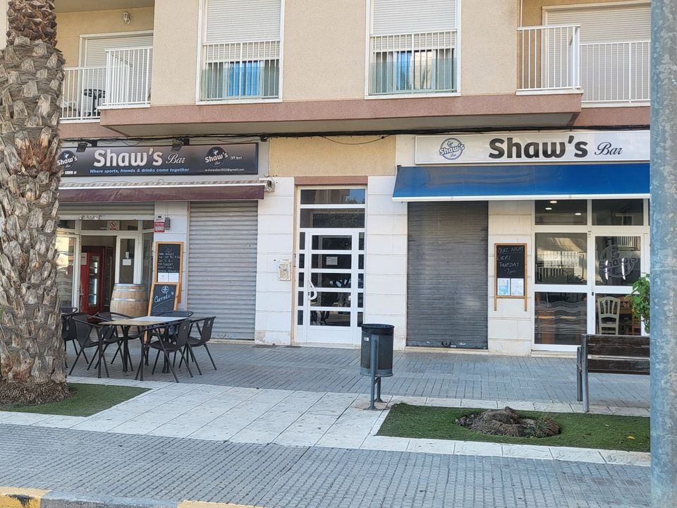 Erhvervsejendom i La Marina, Alicante - foto 1